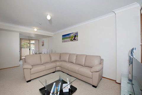 Beachcomber At Fingal Bay - Accommodation Adelaide 1