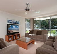 Bagnalls Beach Apartment Unit 3 / 153 Government Road - Accommodation Adelaide