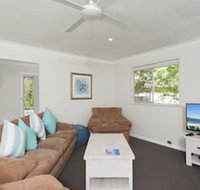 Box Beach Retreat 29 Essendene Road - Accommodation Adelaide