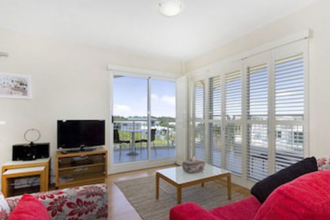 RESORT On The BEACH 6310 TOP FLOOR - Accommodation Adelaide 0