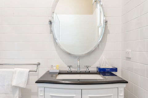 Grandview Accommodation - The Flaxley Apartments - Accommodation Adelaide 0