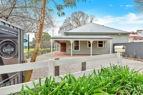 Grandview Accommodation - The Flaxley Apartments - Accommodation Adelaide 5