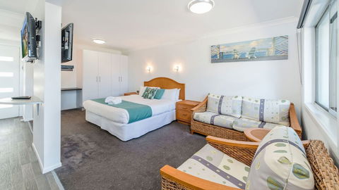 Adrift Apartments - Accommodation Adelaide 2