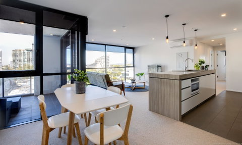 Qube Broadbeach - Accommodation Adelaide 4
