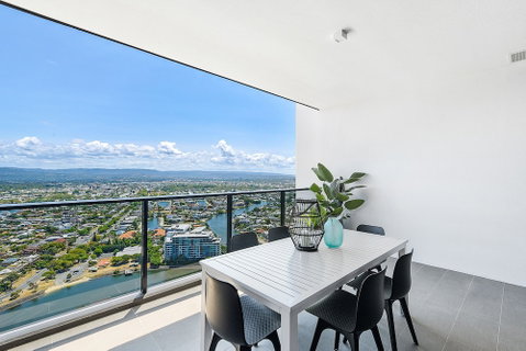 Qube Broadbeach - Accommodation Adelaide 5