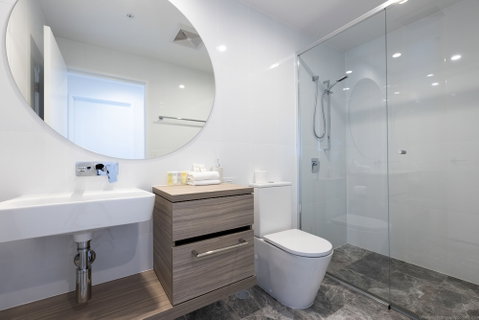 Qube Broadbeach - Accommodation Adelaide 6