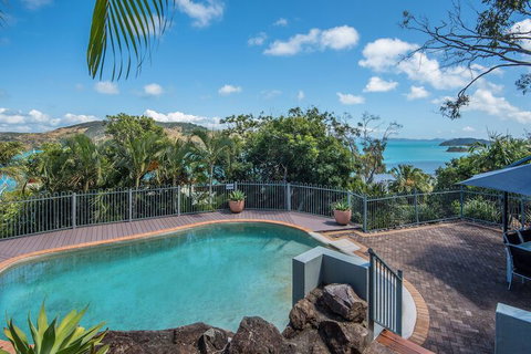 Heliconia 10 Newly Renovated House - Accommodation Adelaide 4
