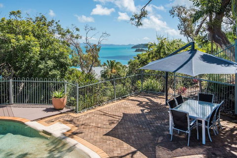 Heliconia 10 Newly Renovated House - Accommodation Adelaide 2