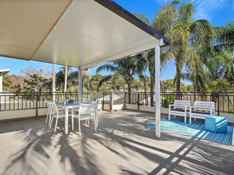 Whiting Escape 2 / 13 Whiting Avenue Terrigal - Accommodation Adelaide 2