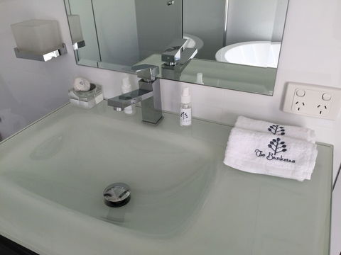 The Banksias - Accommodation Adelaide 5