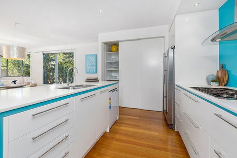 Augusta House - Accommodation Adelaide 2