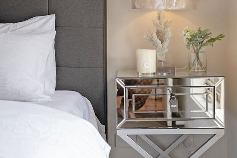 AUJOY 4 Bed Townhouse Glen Waverley - Accommodation Adelaide 3