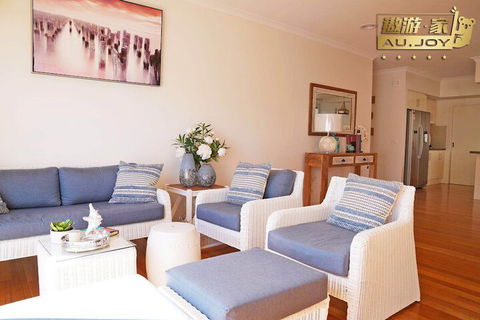 AUJOY 4 Bed Townhouse Glen Waverley - Accommodation Adelaide 7