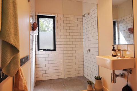 Armstrongs Close TO Beach - Accommodation Adelaide 1