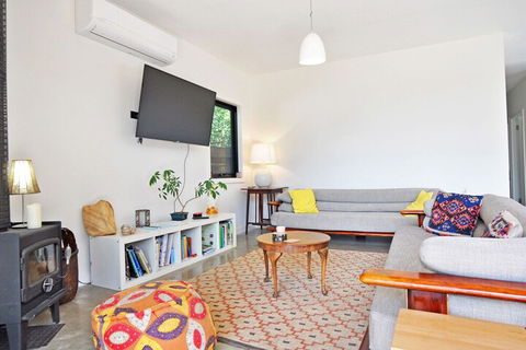 Armstrongs Close TO Beach - Accommodation Adelaide 6