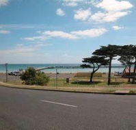 Portarlington Holiday Units  Pool - Accommodation Adelaide