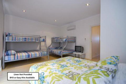 The Block Townhouses - Accommodation Adelaide 2