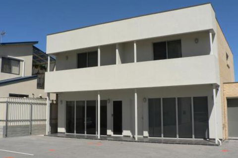 The Block Townhouses - Accommodation Adelaide 3