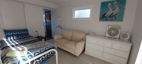 Paradise Bungalow Waterfront - Accommodation Adelaide 5