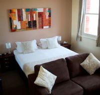Balcony On Sixth Lodge - Accommodation Adelaide