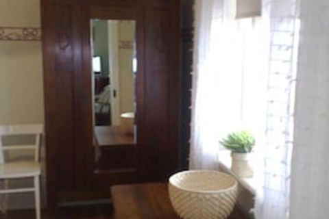 Charlie Bates Cottage - Accommodation Adelaide 7
