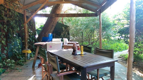 The Black Cockatoo Nannup - Accommodation Adelaide 0