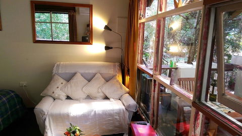 The Black Cockatoo Nannup - Accommodation Adelaide 2