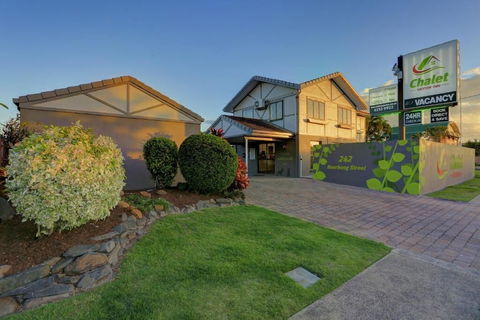 Chalet Motor Inn - Accommodation Adelaide 4