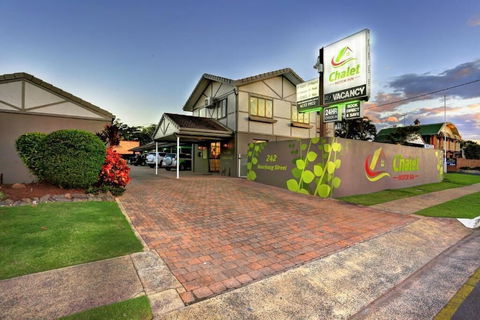 Chalet Motor Inn - Accommodation Adelaide 3