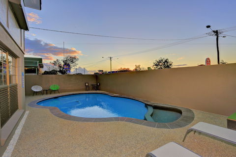 Chalet Motor Inn - Accommodation Adelaide 5