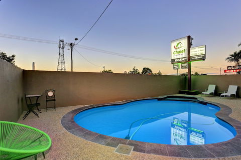 Chalet Motor Inn - Accommodation Adelaide 6