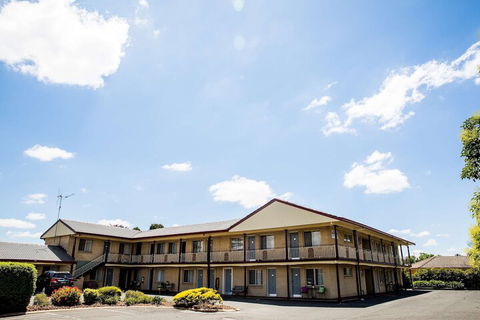Lilac City Motor Inn & Steakhouse - Accommodation Adelaide 3