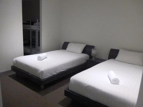 Summer Inn Holiday Apartments - Accommodation Adelaide 5