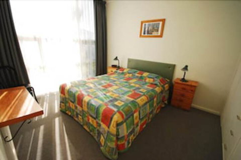 Mermaid Holiday Units - Accommodation Adelaide 7