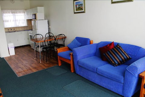 Mermaid Holiday Units - Accommodation Adelaide 5