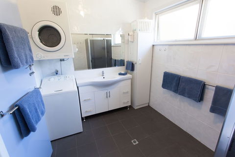 Modra's Apartments - Accommodation Adelaide 4