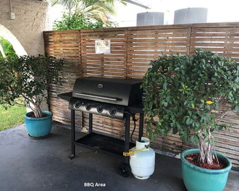 Coral Sands Motel - Accommodation Adelaide 1