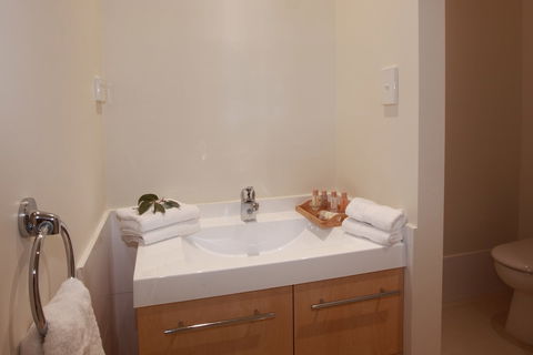 H Boutique Hotel - Accommodation Adelaide 4