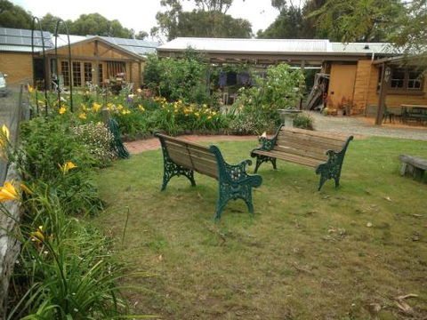 Mud Hollow Barn - Accommodation Adelaide 2