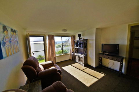AAA Views 2 View Street - Accommodation Adelaide 2