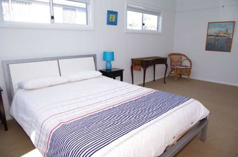 Hampstead 32 Main Street - Accommodation Adelaide 5