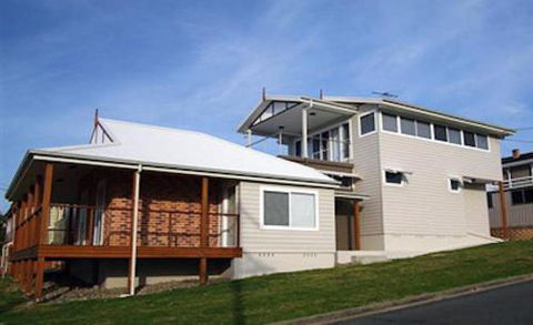 Hampstead 32 Main Street - Accommodation Adelaide 3