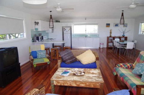 Hampstead 32 Main Street - Accommodation Adelaide 4