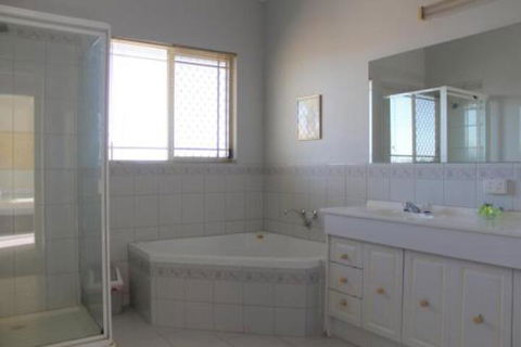 Golden Rivers Holiday Apartments - Accommodation Adelaide 2