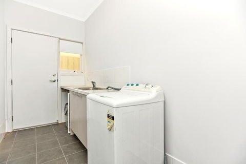 Avaya Sellicks Beachfront Getaway WiFi - Accommodation Adelaide 3