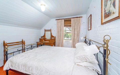 Azile 1875 Heritage Victorian Duplex - Accommodation Adelaide 5