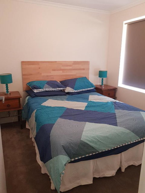 Towncrackers Guest House - Accommodation Adelaide 1