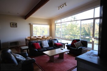 Fairways Close - Accommodation Adelaide 6