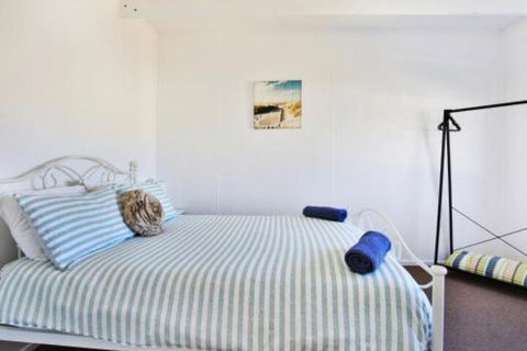 Lazy Days Beach House Jervis Bay â€“ Pet Friendly 4 Mins Walk To Beach - Accommodation Adelaide 4