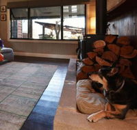 Millfield Eco Lodge with views  inside / outside hangouts - Accommodation Adelaide